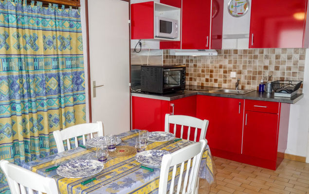 Los Amigos - Photo 4