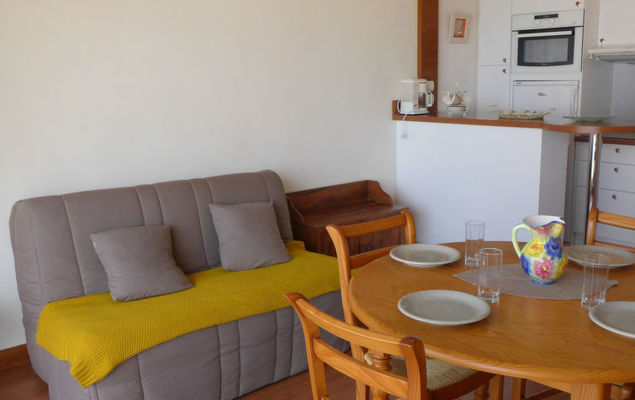 Prince Albert - Photo 2